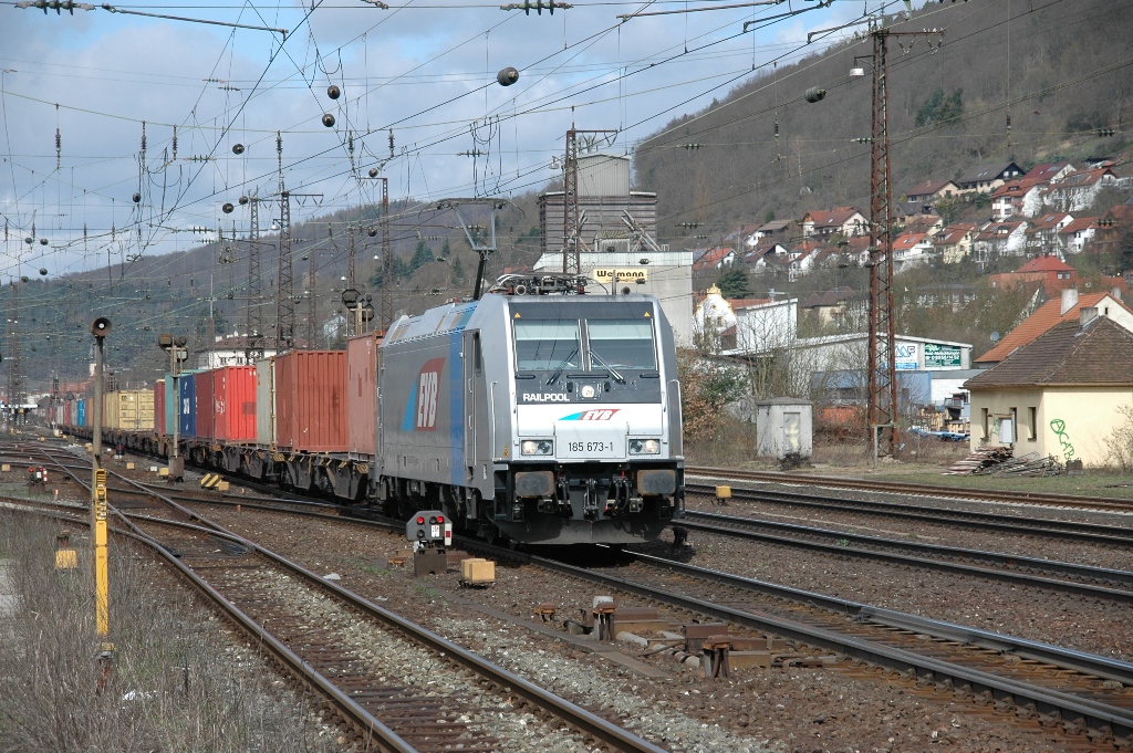 http://www.eisenbahn-im-web.de/bilder/gemuenden_nss/gemuenden/2010_04_01/DSC_0983.jpg